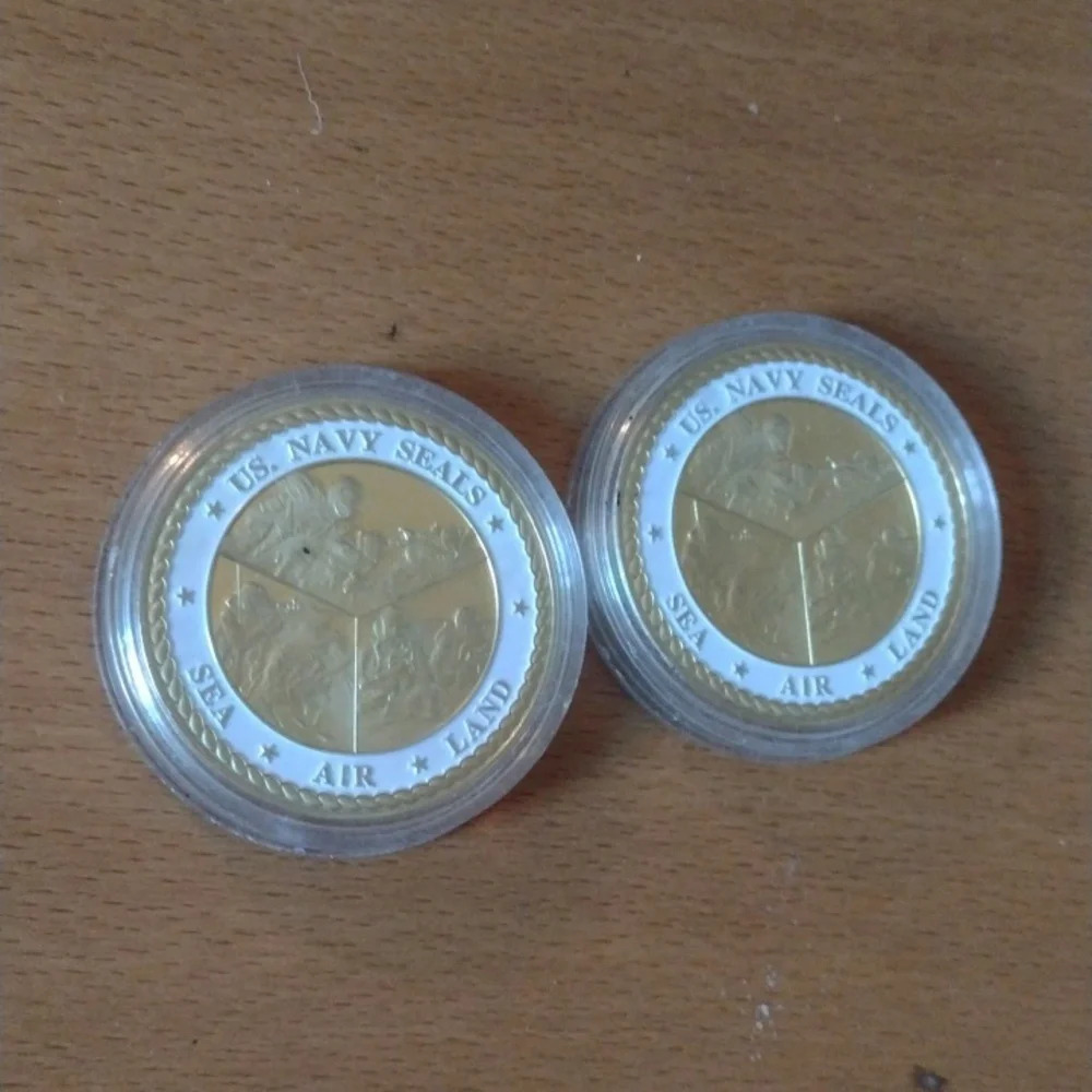USA Navy Commemorative Cased Coin Pair